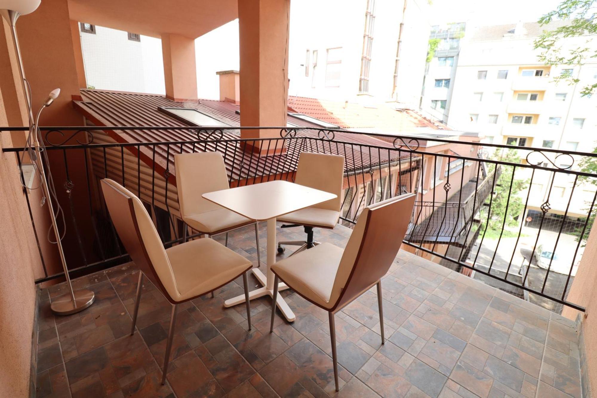 Aparthotel Grey Palazzo 1050 Vienne Extérieur photo